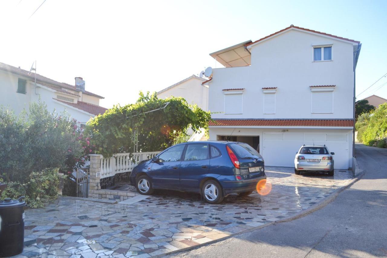 House Subic Apartment Supetarska Draga Luaran gambar